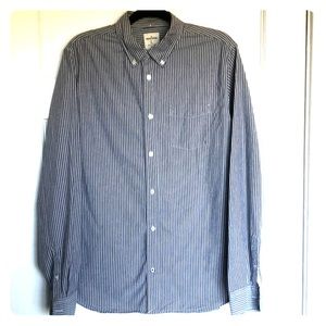 Gap button down shirt
